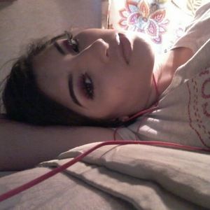 Meet your Posher, Debbra